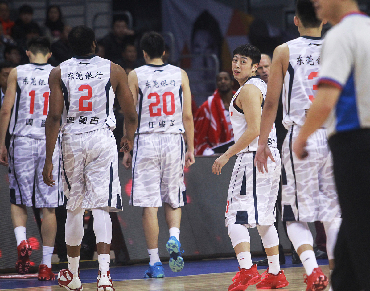 古希腊12主神分别是谁 古希腊12主神分别是谁