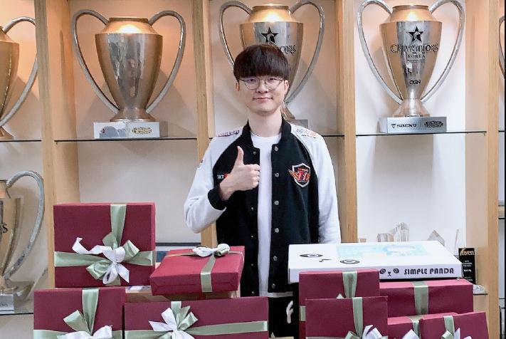 湖人引发争议!,Faker官方宣布表现优异新规观众掌声雷动 湖人引发争议!,Faker官方宣布表现优异新规观众掌声雷动