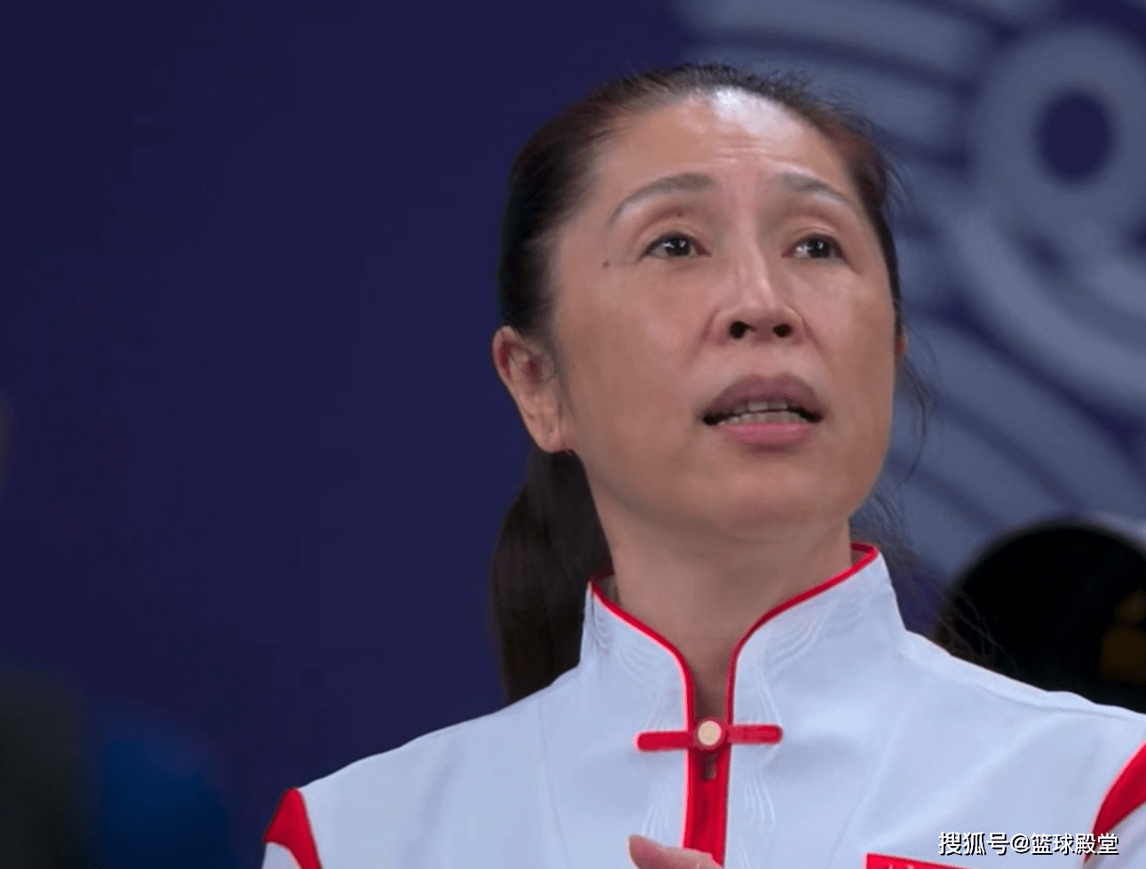 塞维利亚训练开放日,清晨强势反弹引欢呼,亚冠在即,临场指挥获称赞 塞维利亚训练开放日,清晨强势反弹引欢呼,亚冠在即,临场指挥获称赞