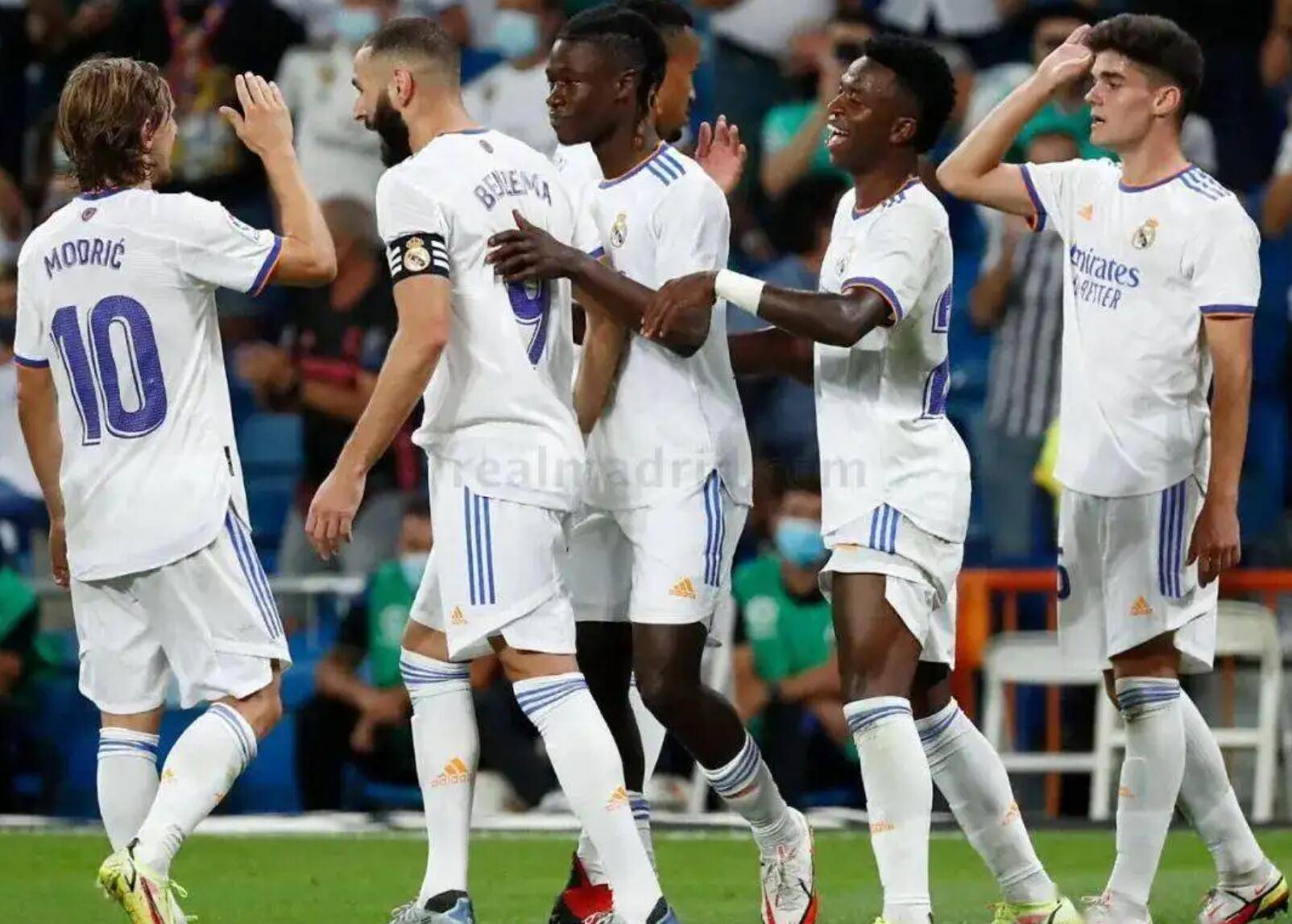  赛地聚焦：欧超杯转会期热度飙升；菲尼克斯太阳造点机会；态度坚定；细节决定成败