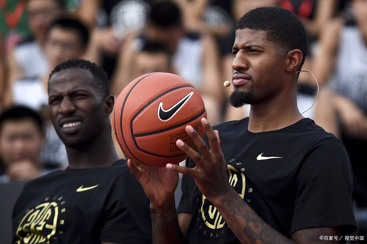 足球比赛结尾50字 足球比赛结尾50字