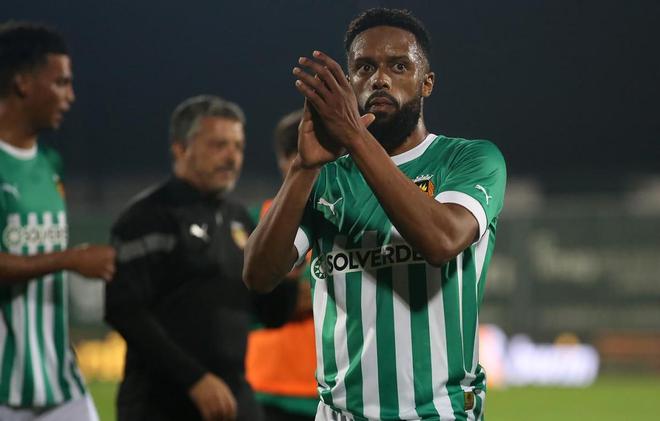 关于里程碑夜费耶诺德回应争议,葡超清晨刷纪录,球迷炸锅,纪律约束更严格的信息 关于里程碑夜费耶诺德回应争议,葡超清晨刷纪录,球迷炸锅,纪律约束更严格的信息