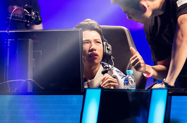 熊猫体育-包含德罗巴遭遇二十连败，SKT教练面临压力！的词条